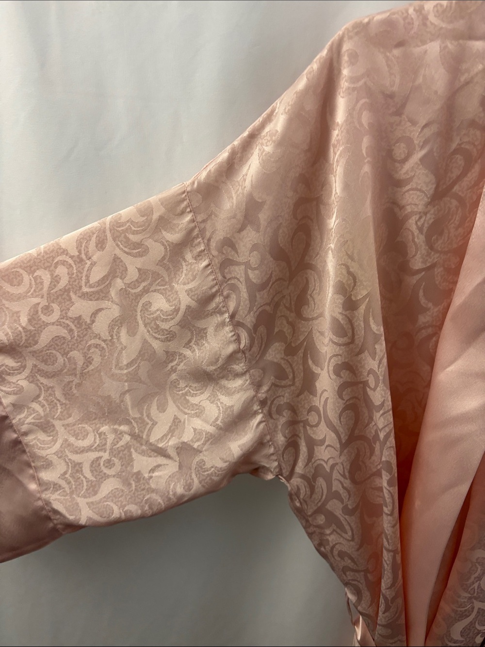 Vintage Victoria’s Secret Robe Light Pink Women’s One Size Fits All Gold Label - Picture 4 of 9